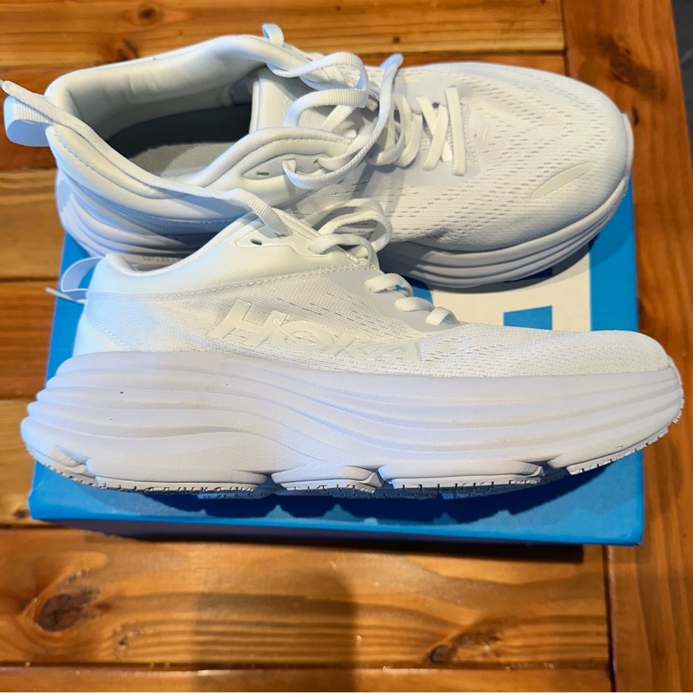 Hoka Bondi 8